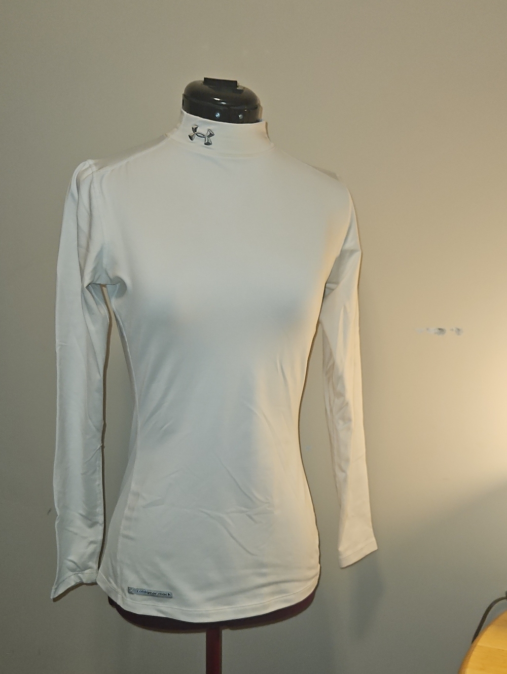 Under Armour White Long Sleeve Turtle-Neck Athletic Top
